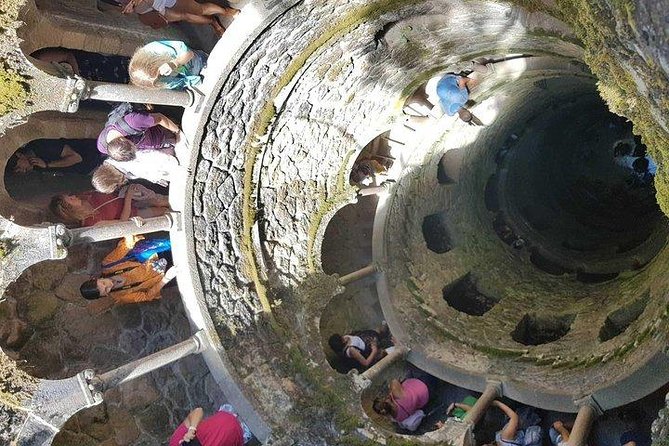 Sintra Tours - Lunch in Sintra town versus lunch on the way to the coast