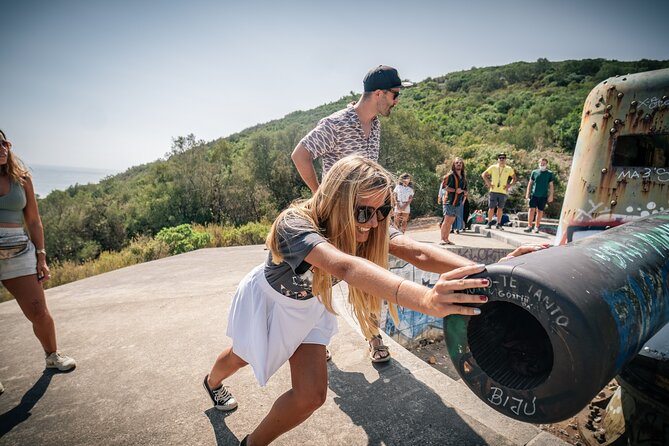 Small-Group Arrábida Coast Tour & Wine Taste - Getting started at the right spot, at 8:00 am