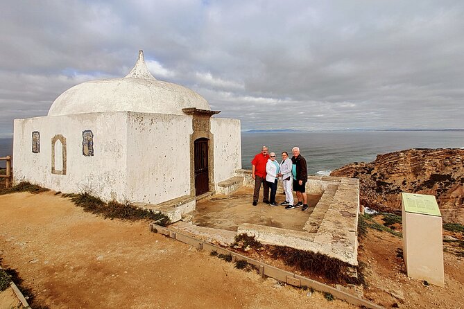 Small Group Full-Day Arrábida Wine Tour and Food Tasting - Quinta de Catralvos: cheese-forward tastings and local bread