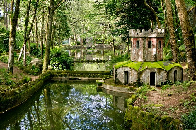 Small Group FULL DAY PRIVATE TOUR Sintra + Cascais+Roca Cape - Castelo dos Mouros Viewpoint: Short Stop, Big Payoff If Visibility Helps