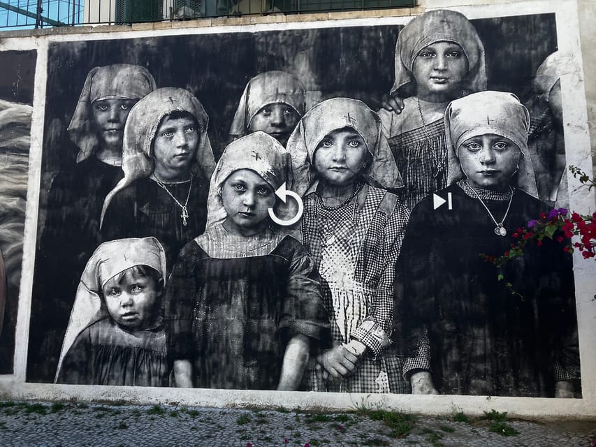 Street Art Lisbon: Tuk Tuk Tour - What you really get for the $80 per person price
