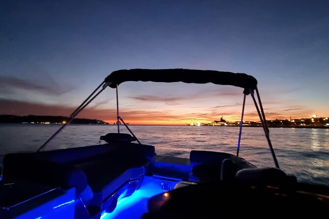 Sunset and Night Cruise with Champagne - Price and value for a 2-hour Lisbon night cruise