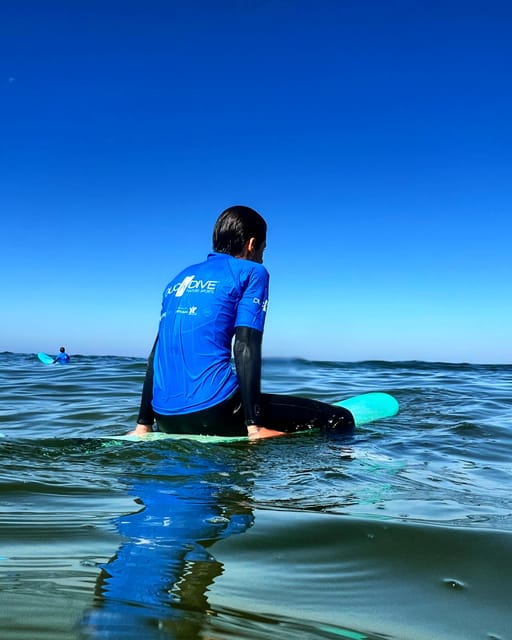 Surf Class in Caparica - Meeting at Castelo Beach, finding the flags, then getting started