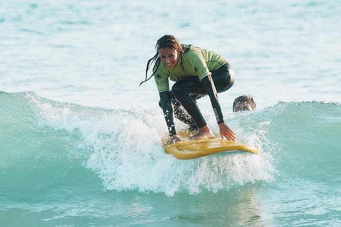 Surf Lesson on the Lisbon Coast - Small-group surf classes: why max 15 is a big deal