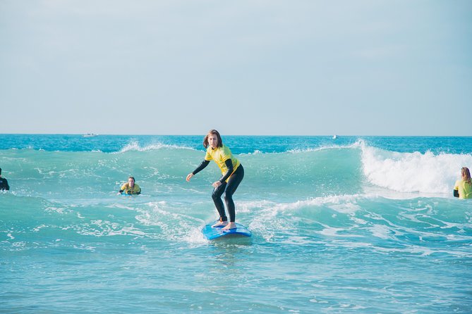 Surf Lesson with transfer - Should you book this surf lesson?