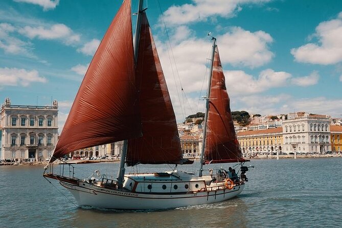 Tagus River - Private Tour on Vintage Sailboat - Discoveries and Belém: the Age of Discovery in plain sight
