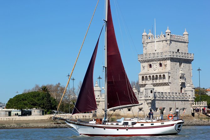 Tagus River - Private Tour on Vintage Sailboat - Almada riverfront and Praça do Comércio, with the city opening up