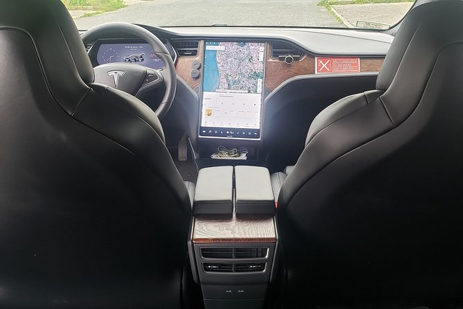 Tesla Model S Transfers - Going beyond Lisbon: flexibility you should confirm