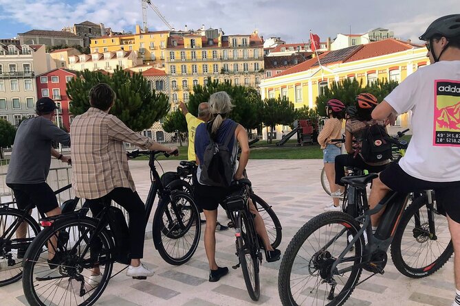 The Heart of Lisbon by Electric Bike - What the ride feels like, and how the safety gear changes everything
