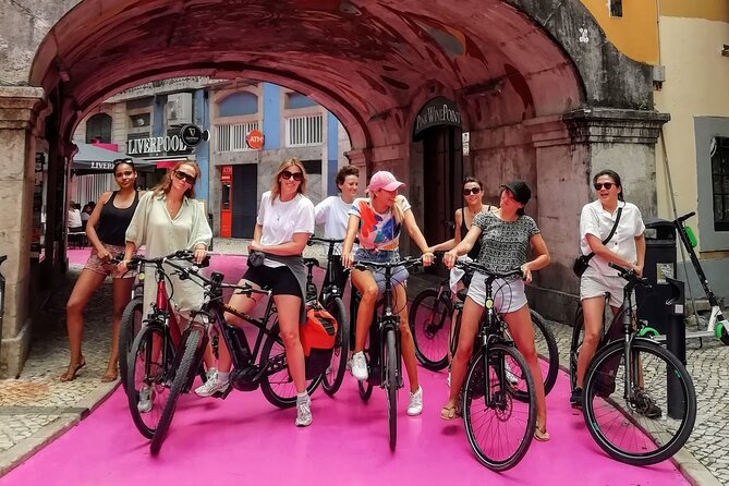 The Heart of Lisbon by Electric Bike - Praca do Comercio: the Tagus view plus the 1755 tsunami explanation