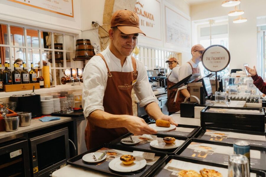 The Heart of Lisbon Food Tour: Baixa, Chiado & Bairro Alto - Baixa de Lisboa, Largo do Carmo, and the calm before dessert