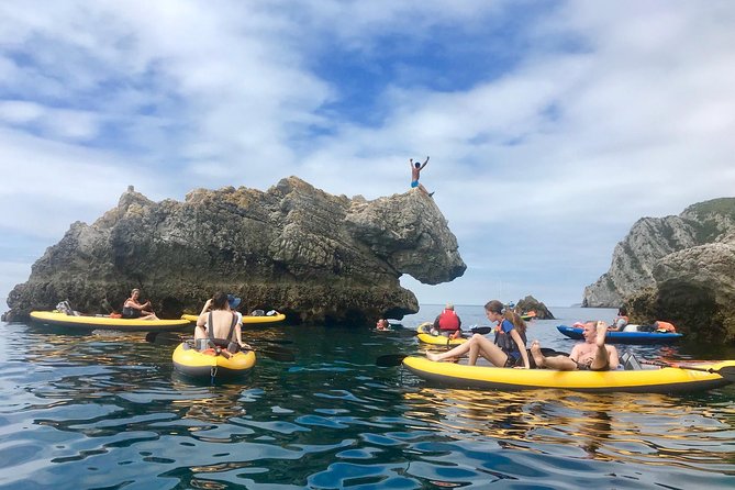 The Lisbon Kayak Day Tour (transport & picnic at beach) - Price and value: what you’re paying for