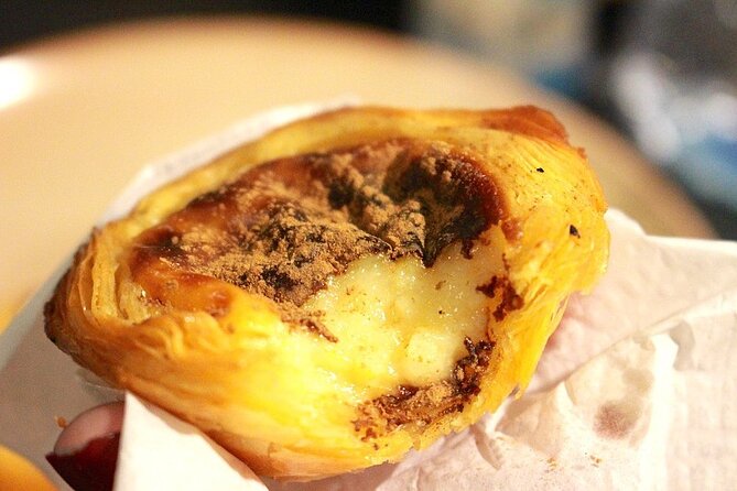 The Portuguese Food Tour – Dishes, Drinks & Sights - Castelo de Sao Jorge finish: the hilltop finale without the full climb