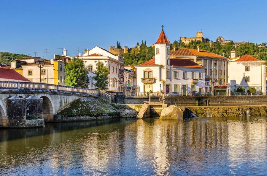 Tomar Templar Full-Day Small Group Tour from Lisbon - Entering the Knights Templar story at the Convent of Christ