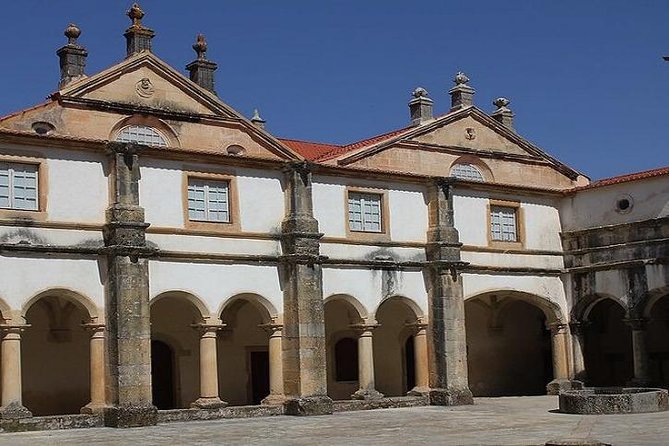 Tomar the Former City of the Knight Templars | Portugal - Tomar old town and the Nabão River: the calm between the big sights