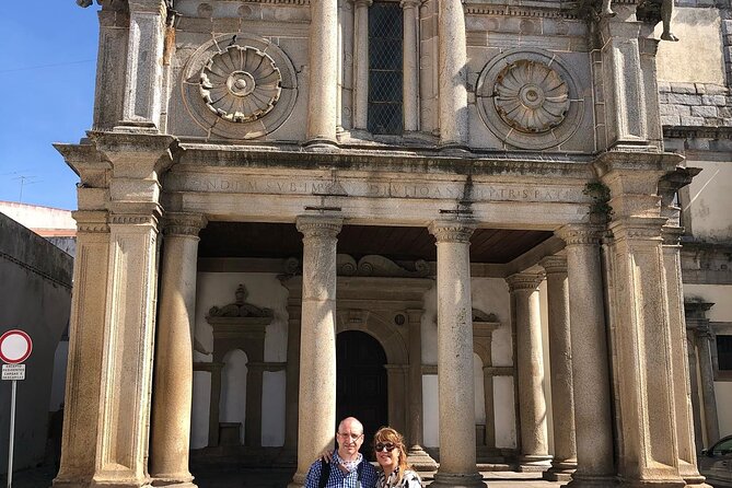 Tour Évora and Alentejo in a private tour - Stop 4: Chapel of Bones, the unsettling stop that people remember