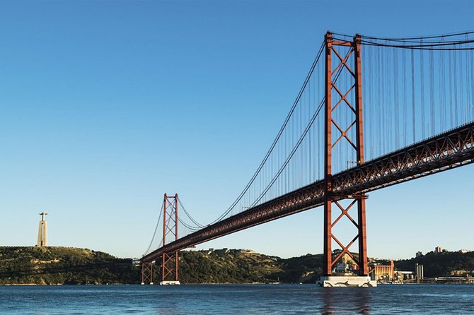 Tour LISBON (full day) - Calle Rosa de Lisboa and the quick walking moment