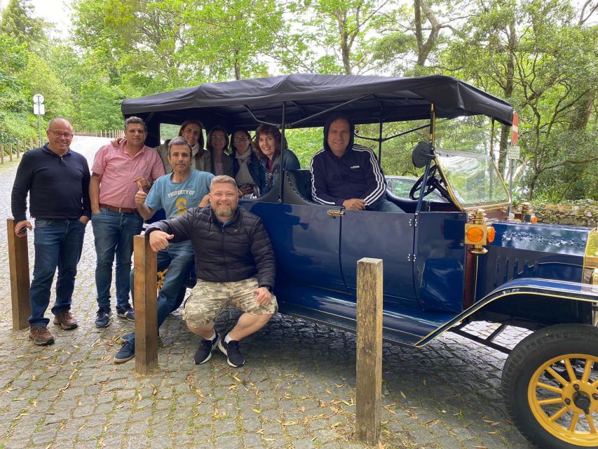 Tour Sintra: Charming tour in a Classic Car - The local tasting stop: pastries, aromatic wine, and a gentler finish