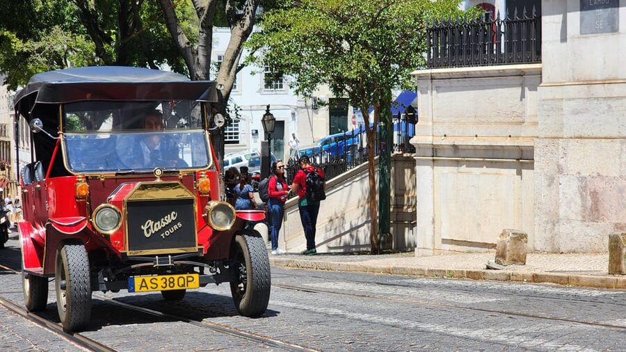 Tour Sintra: Charming tour in a Classic Car - Getting oriented fast, then watching Pena Palace come into view