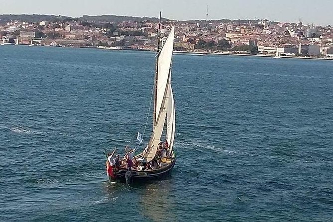 Traditional Lisbon Boat Experience - Exclusive - Ribeira das Naus and shipbuilding: where the Age of Discoveries fits in