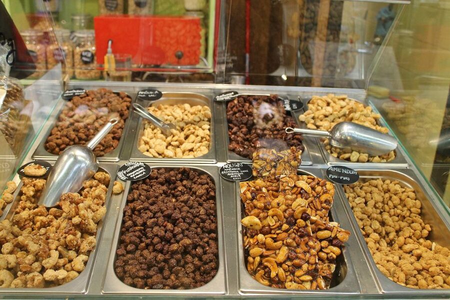 Traditional Lisbon Food Tasting Experience - Entrees in Campo de Ourique, where the story begins