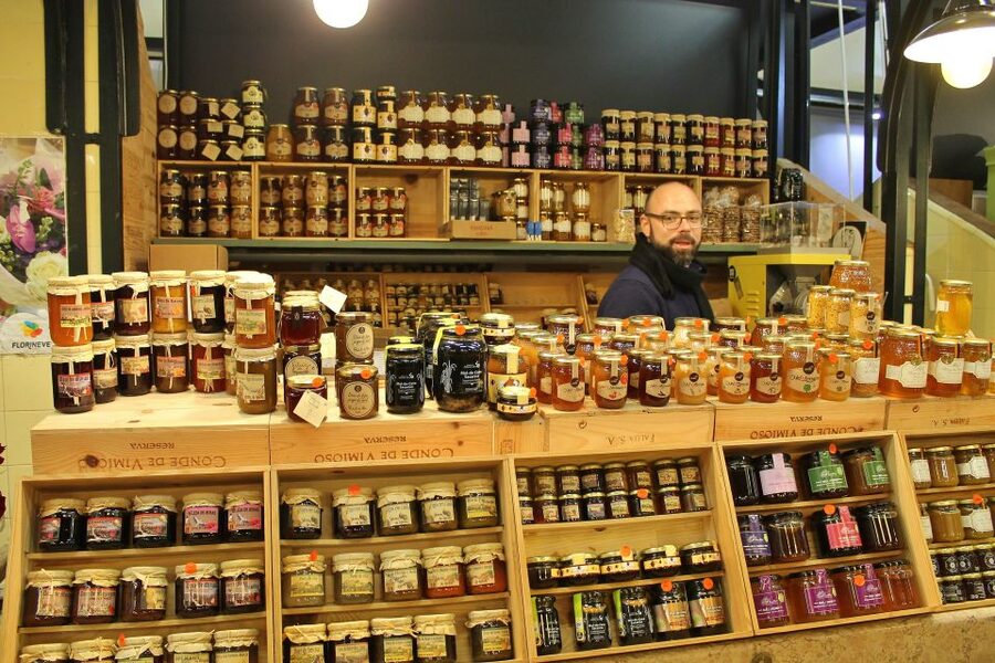 Traditional Lisbon Food Tasting Experience - History and local tips, without turning it into a sightseeing show