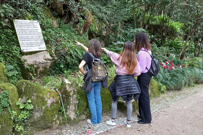Treasure Hunt and Walking Tour in Sintra - Stop 1 Outside Sintra National Palace