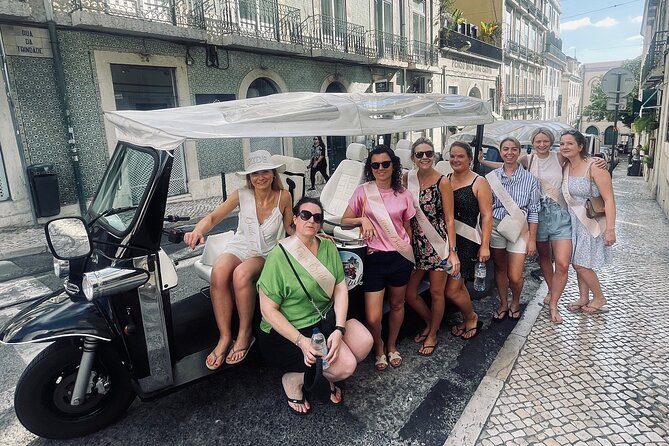 True 4Hour Private Tuk Tuk Tour: Discover Lisbon with a Local! - Tips for Comfort and Timing in Lisbon’s Real Conditions