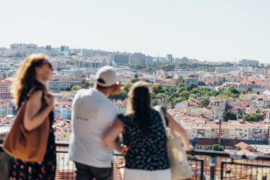 Tuk Tuk Lisbon: 3H00 Lisbon Charms - Why a 3 hour electric tuk tuk works so well in Lisbon
