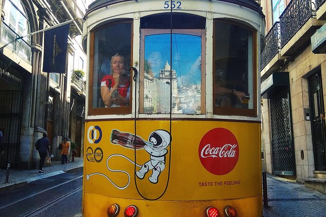 Tuk tuk Lisbon a discovery à la carte without fatigue. Lisbon differently.01 - Stop 5: LX Factory, trendy Lisbon with included admission