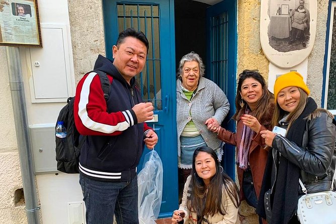 Tuk Tuk Lisbon Guided tour! 100% PRIVATE & PERSONALIZED - What “15 to 30 minutes” really means on the ground