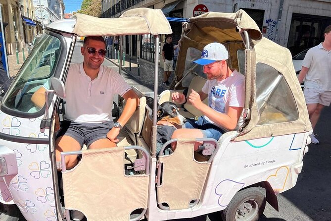 Tuk-Tuk Lisbon Tour 1 - 3hours - The ride itself: how a tuk-tuk makes Lisbon feel doable