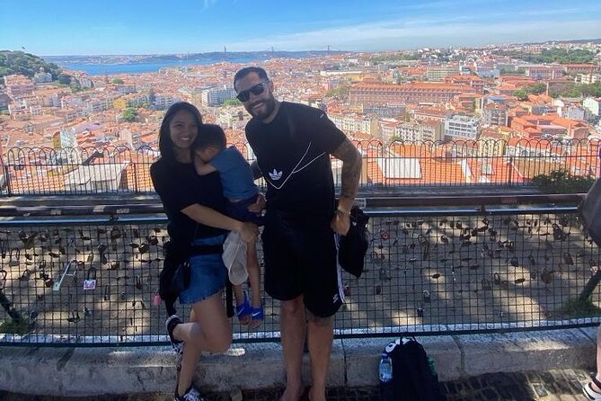 Tuk-Tuk Lisbon Tour 1 - 3hours - Stop 2: Lisbon Cathedral in Alfama, Romanesque bones and big views nearby