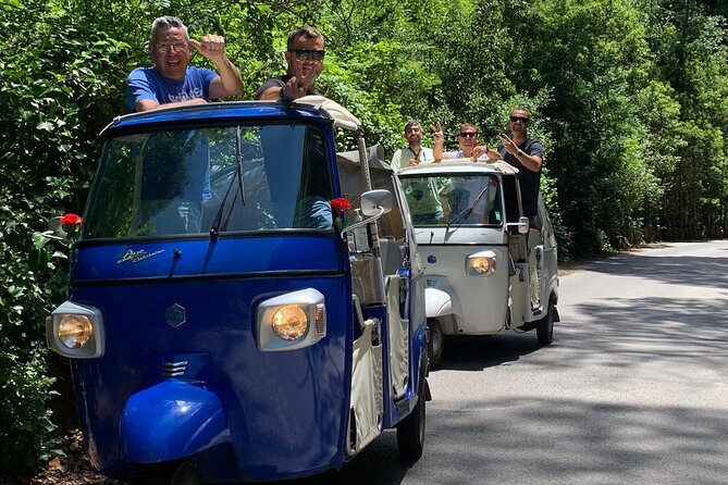 Tuk Tuk Private Tour in Sintra and Coast - Meeting point, pickup, and how the day stays together