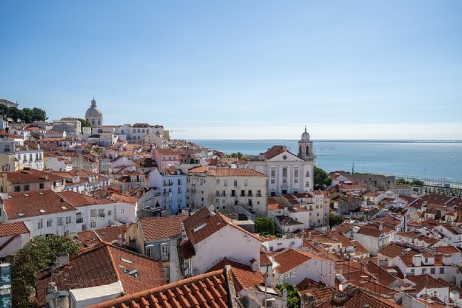 Tuk Tuk's Private Tourist Circuits in Lisbon - Stop 4: Igreja de São Vicente de Fora and the Spanish kings link
