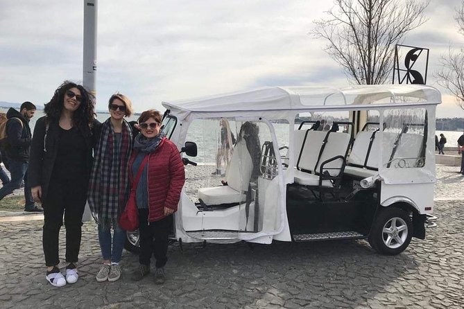 Tuk Tuk Tour - Golden Age - Rolling from the modern edge into downtown Lisbon