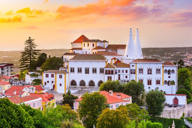 Tuk-Tuk Tour in Sintra Palaces in Cabo da Roca - Romantic architecture and park views: Biester, Vale dos Lagos, and the Pena zone