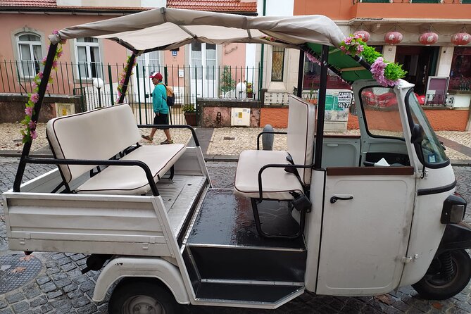 Tuk Tuk Transfer With Sintra Pena Ticket From Meeting Point - Time, Language, and Group Size, How It Feels Day Of