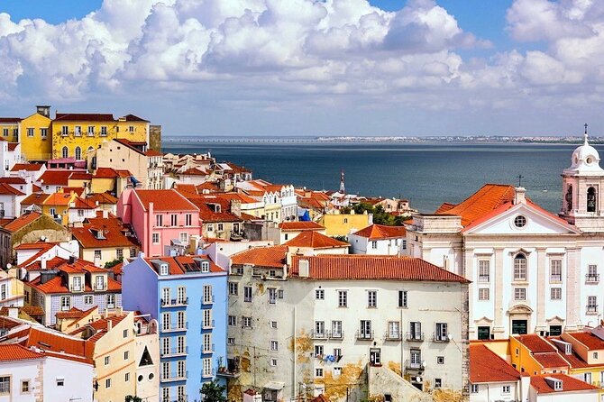 Unforgettable 3 Hours Lisbon City Tour with Tuk Tuk - Why a 3-hour tuk-tuk tour works so well in Lisbon