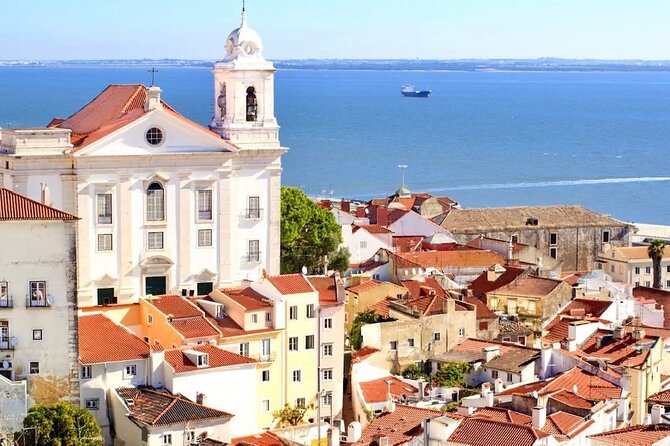 Unforgettable 3 Hours Lisbon City Tour with Tuk Tuk - Getting your bearings with Lisboa Story Centre