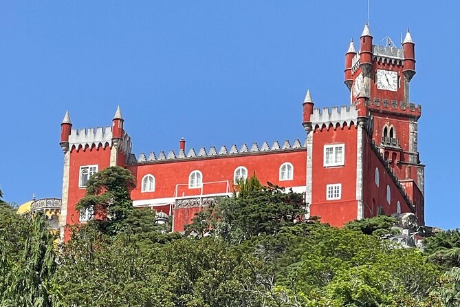 Unique and unforgettable experience in Sintra - Guincho Beach: windy coast energy for surfers and everyone watching