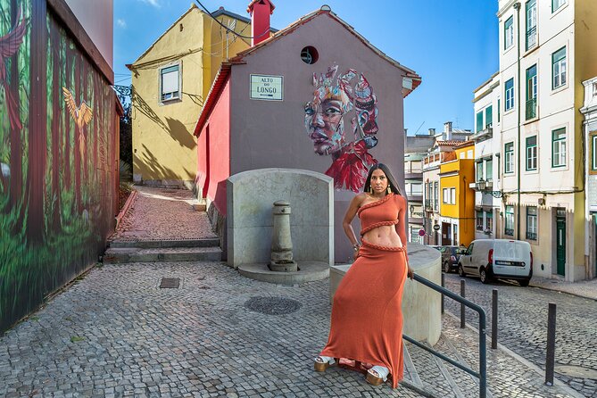 Vacation Photographer in Lisbon – Private, Professional and Fun! - Alfama Photo Walk With a Photographer Who Makes It Easy