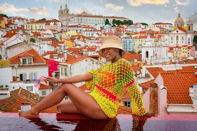 Vacation Photographer in Lisbon – Private, Professional and Fun! - What Happens During the Alfama Photo Shoot