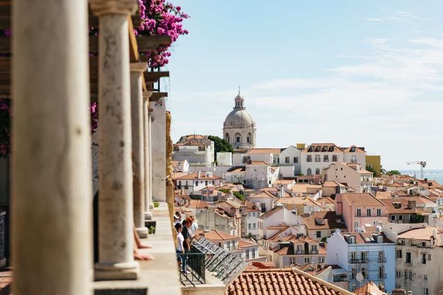 Vadio: Lisbon Old Town Private Tuk Tuk Tour - Graça Historic District: Photo Stops With Real Neighborhood Meaning