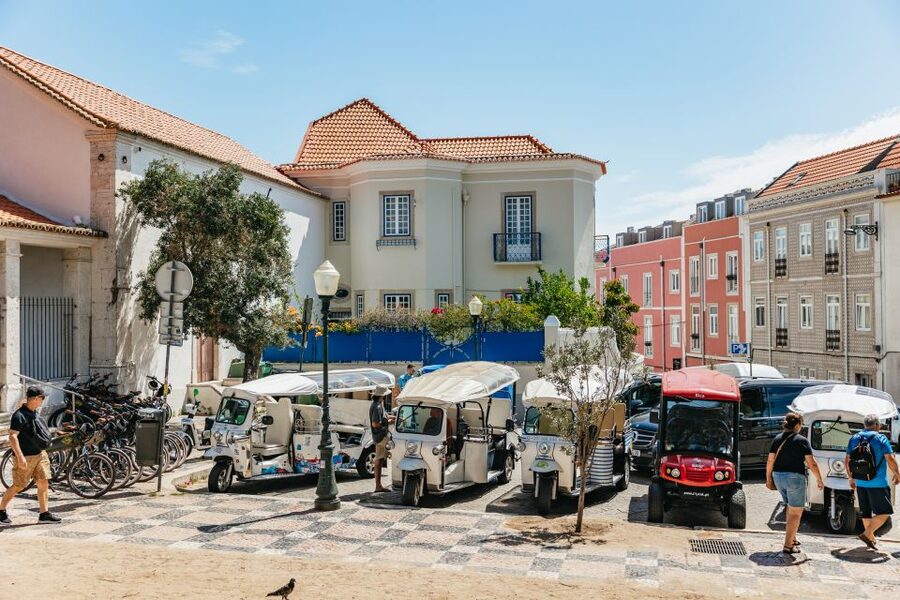 Vadio: Lisbon Old Town Private Tuk Tuk Tour - Miradouro da Senhora do Monte: The Skyline Payoff
