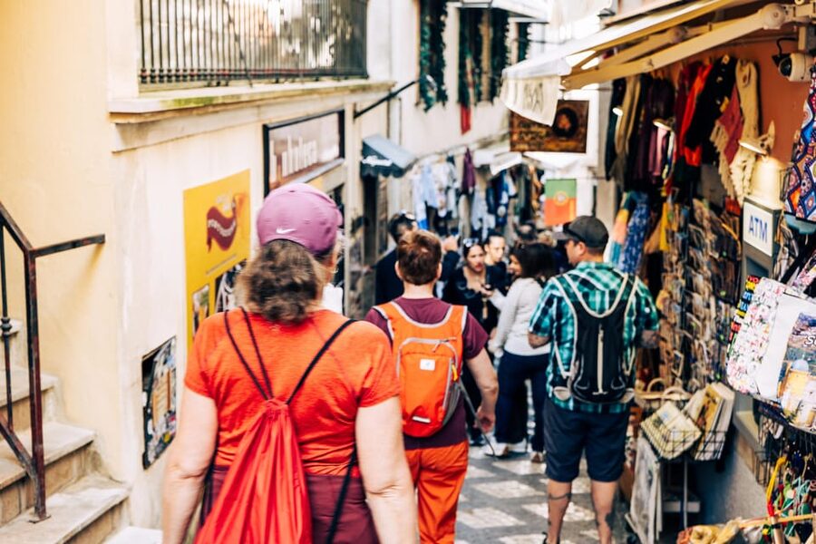 Walking tour:Pena Palace, Moorish Castle,Quinta da Regaleira - Getting Your Bearings in Sintra’s Historical Center