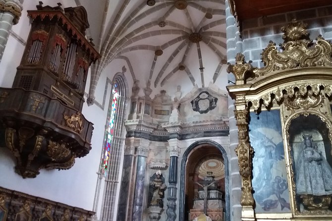 Walled City of Évora’s Highlights & Traditions Tour - Your Private Guide and the Pace You Actually Need